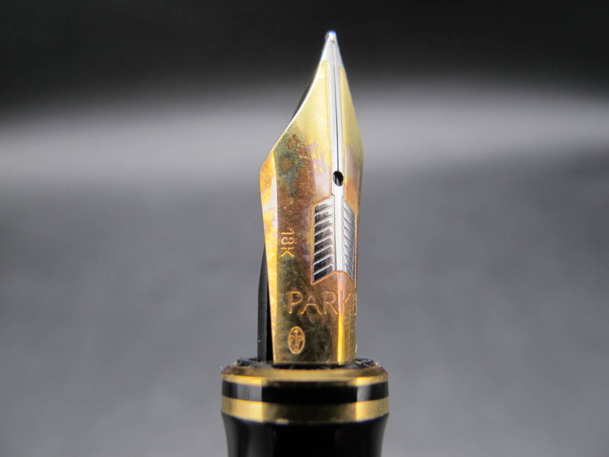 新品 PARKER パーカー 万年筆 デュオフォールド【ペン先18K-750】筆記用具 ブラック×ゴールドの画像7