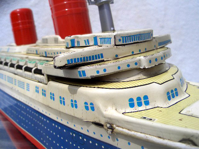 †1960S YONEZAWA Tin Toy Sea Queen”Queen of the Sea Vintage センチメンタル ノスタルジア ブリキ ヨネザワ 米澤 豪華蒸気客船 鈍色_画像4