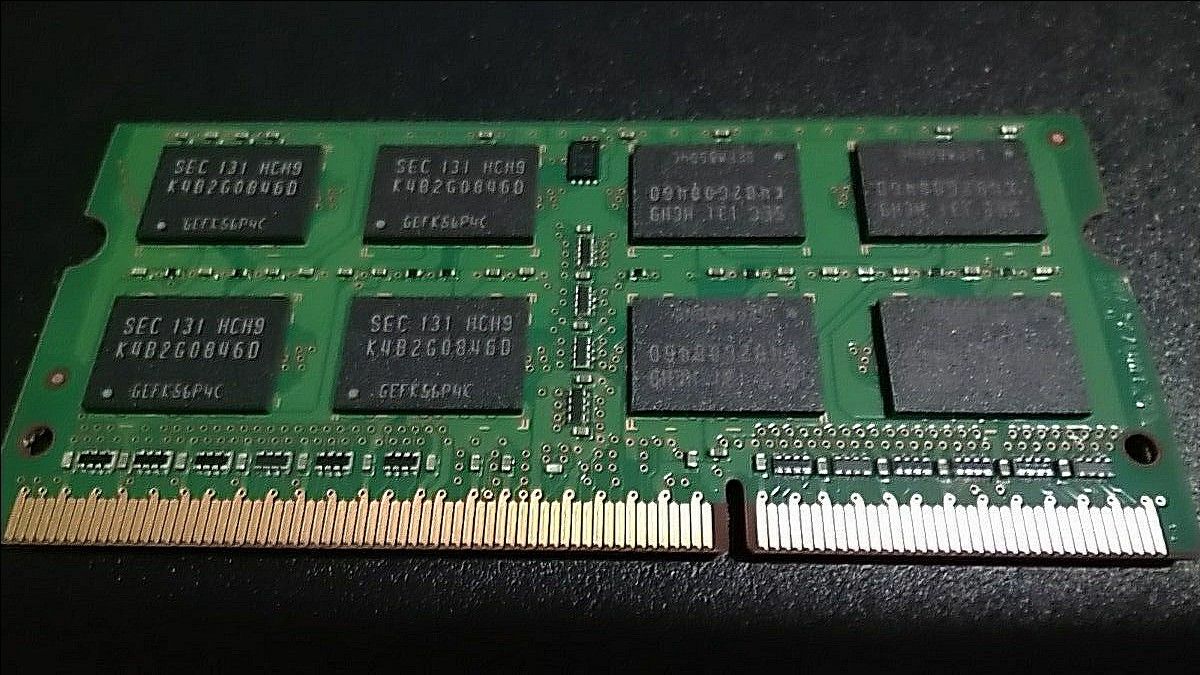 サムスン Samsung 4GB DDR3-1333 SODIMM PC3-10600S デュアル ランク 2Rx8 保証付