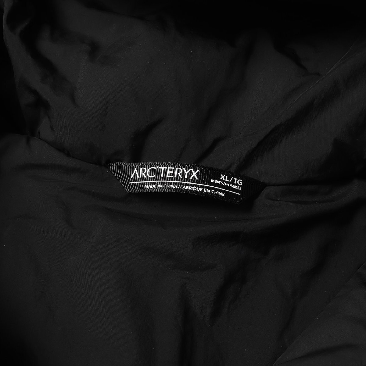  прекрасный товар ARC TERYX Arc'teryx жакет размер :XL GORE-TEX Beta in sare-tedo жакет Beta Insulated Jacket / 2023 год производства чёрный 