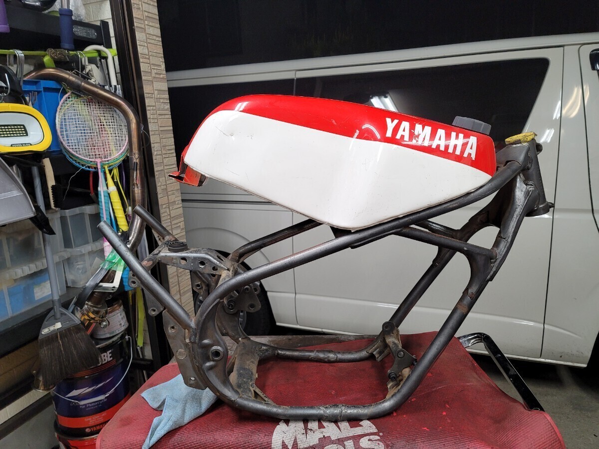 Yahoo!オークション - TZ250タンク RZ250Rレーサー制作等に Yahoo!オークション - TZ250タンク RZ250Rレーサー制作等に