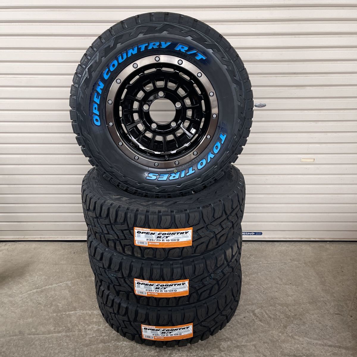 バークレイハードロック　ローガン◆ 235/70R16TOYOオープンカントリーRT◆16×6J-5 139.7-5H◆ジムニーシエラ　リフトアップ_画像1