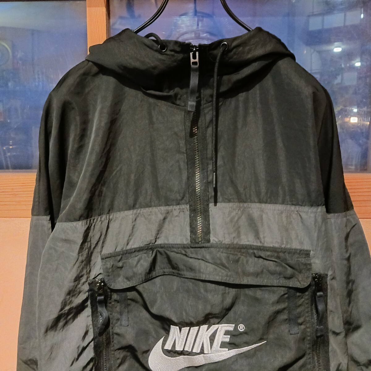 NIKE ナイロンジャケット Mサイズ プルオーバー ナイロン ナイキ dd6406-010 アノラック Air Unlined Anorak パーカー_画像2