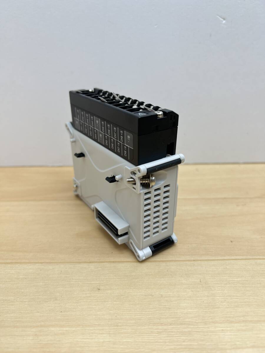 NR-TH08 美品 キーエンスインボイス対応 国内 当日出荷可能 動作 NR-TH08 美品 キーエンスインボイス対応 国内 当日出荷可能 動作