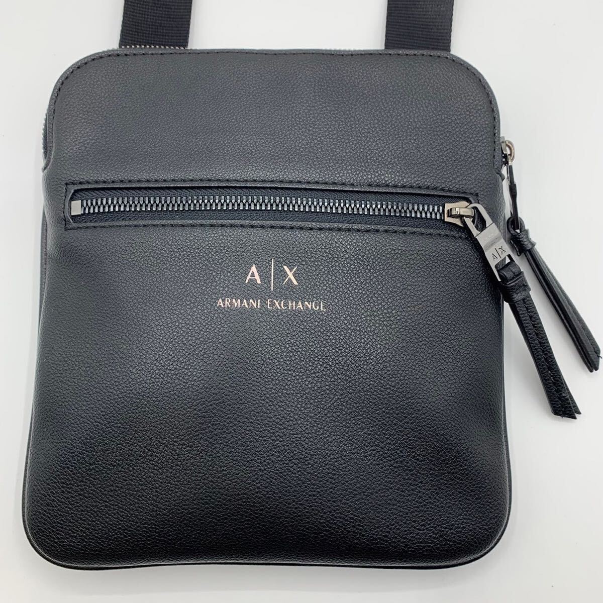  unused class * Armani Exchange shoulder bag ARMANIsakoshu Cross body men's diagonal .. original leather all leather black black 