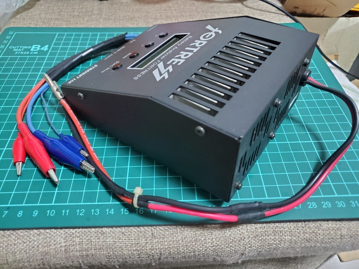 希少品 ストレートフォートレス 放電器(タミヤ TRF ヨコモ BD XRAY京商 ミニッツ ミニ四駆 LiPo LiFe マッチモア_画像2