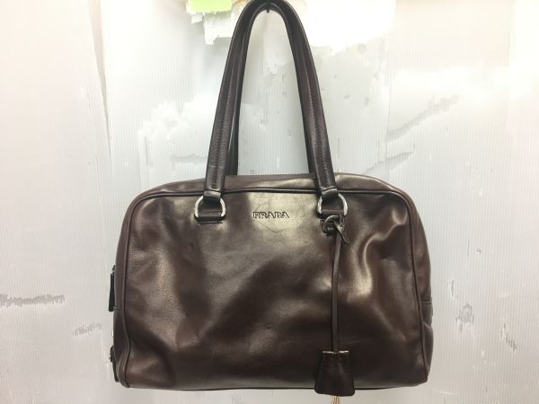 !! PRADA プラダ BL0191 ロゴレザー ショルダーバッグ トーとバッグ 肩掛け レディース ブラウン ギャランティカード 保存袋 鍵付_画像1