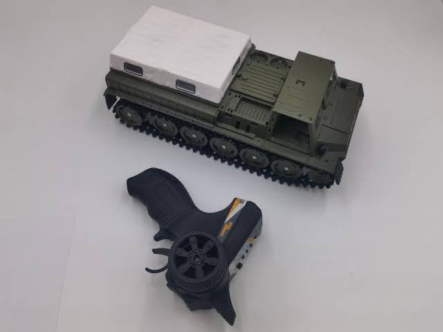 バッテリー2本 WPL E1 RTR E-1 戦車タンク D12 RC 1/16 ラジコン クローラー 迫力 キャタピラ キャリア オフロードトラック 子供 GAZ71_画像9