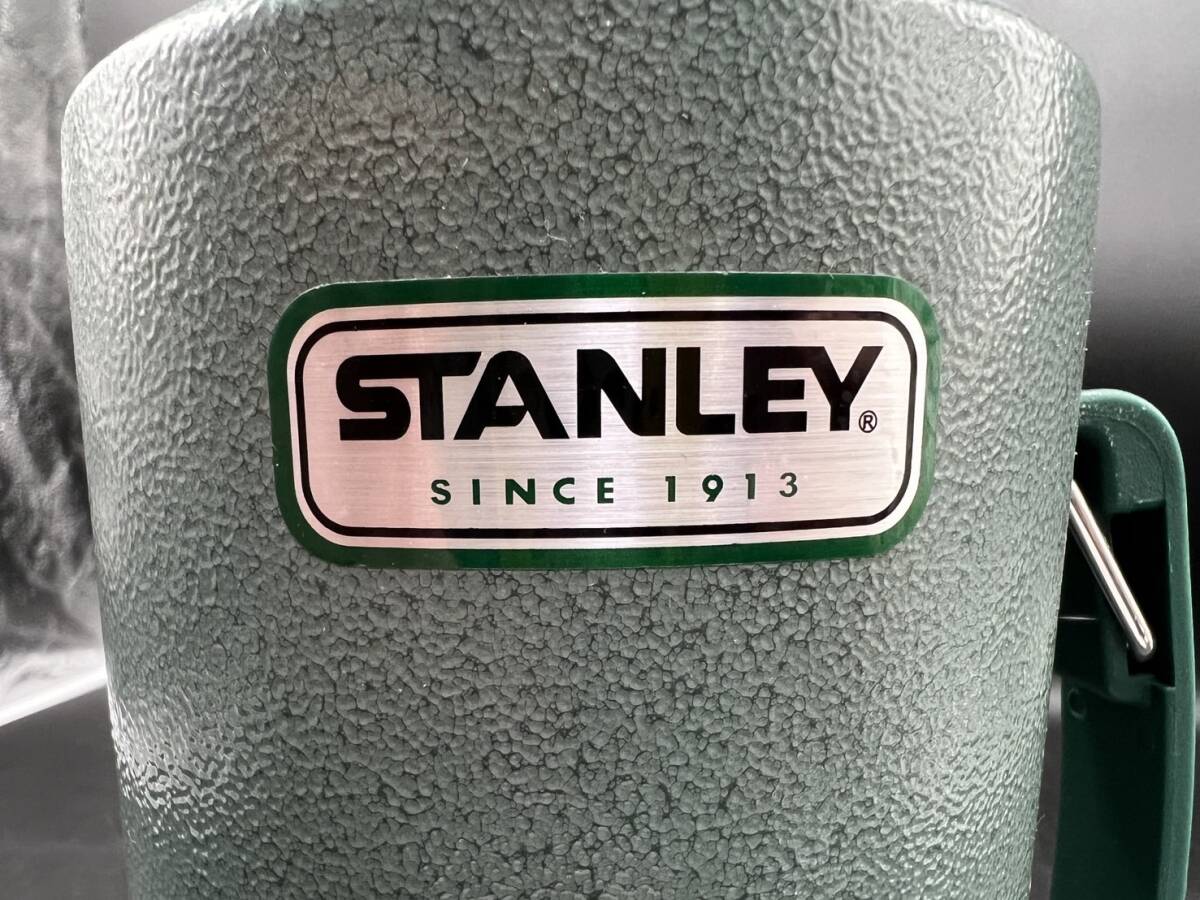 STANLEY/スタンレー 1.9L 水筒 ステンレス 真空 ボトル グリーン 旧ロゴ _画像5