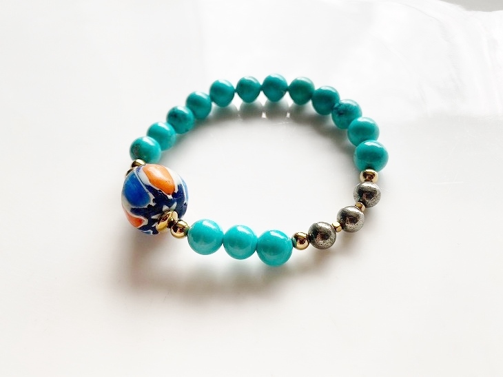 △MARUCO△BL400-534シェブロンAntique+ターコイズmagnesite 17㎝*天然石ブレスレット [送料無料]　TRADE BEADS