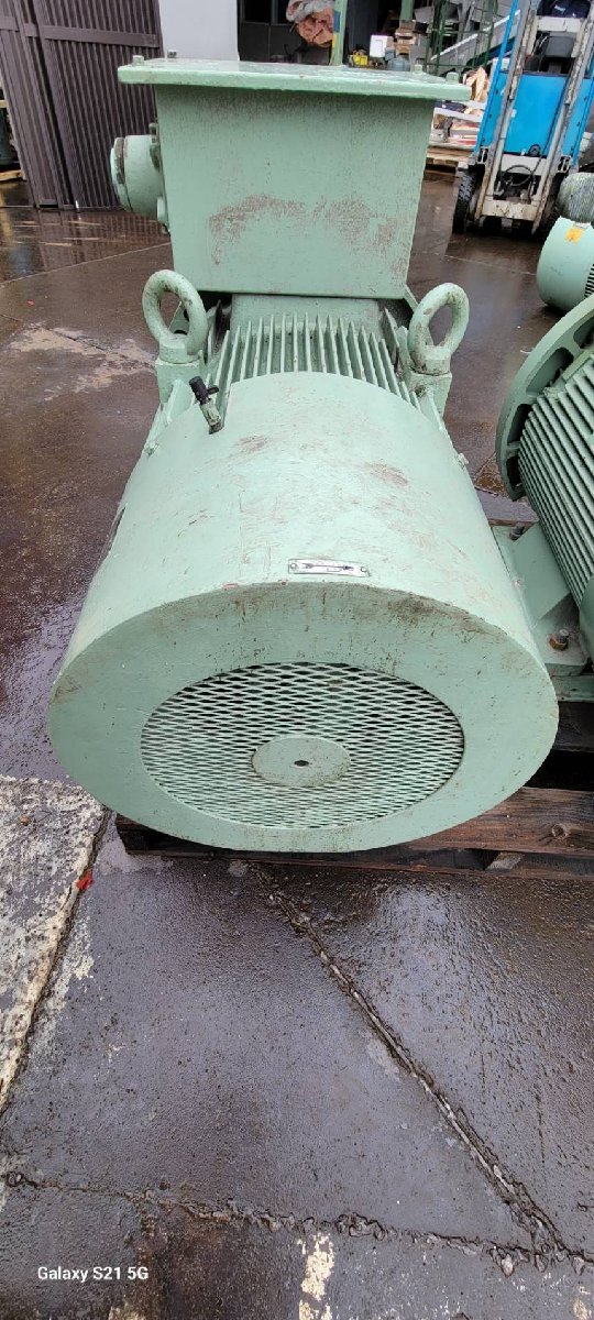 c3A【神奈イイ斉050513-1(3)サ】7.5Kw 4P モーター 440V 60Hz c3A【神奈イイ斉050513-1(3)サ】7.5Kw 4P モーター 440V 60Hz