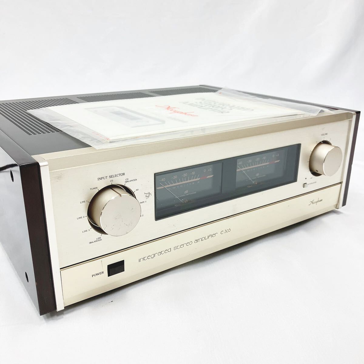 Accuphase アキュフェーズ E-305 プリメインアンプ オーディオ機器 取説/冊子付き 追加写真有り 01-0315の画像1