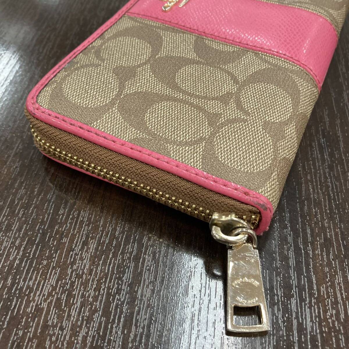 COACH コーチ シグネチャー 財布 長財布 ラウンドファスナー レディース おしゃれ ブランド ピンク アイテム ファッション 小物_画像4