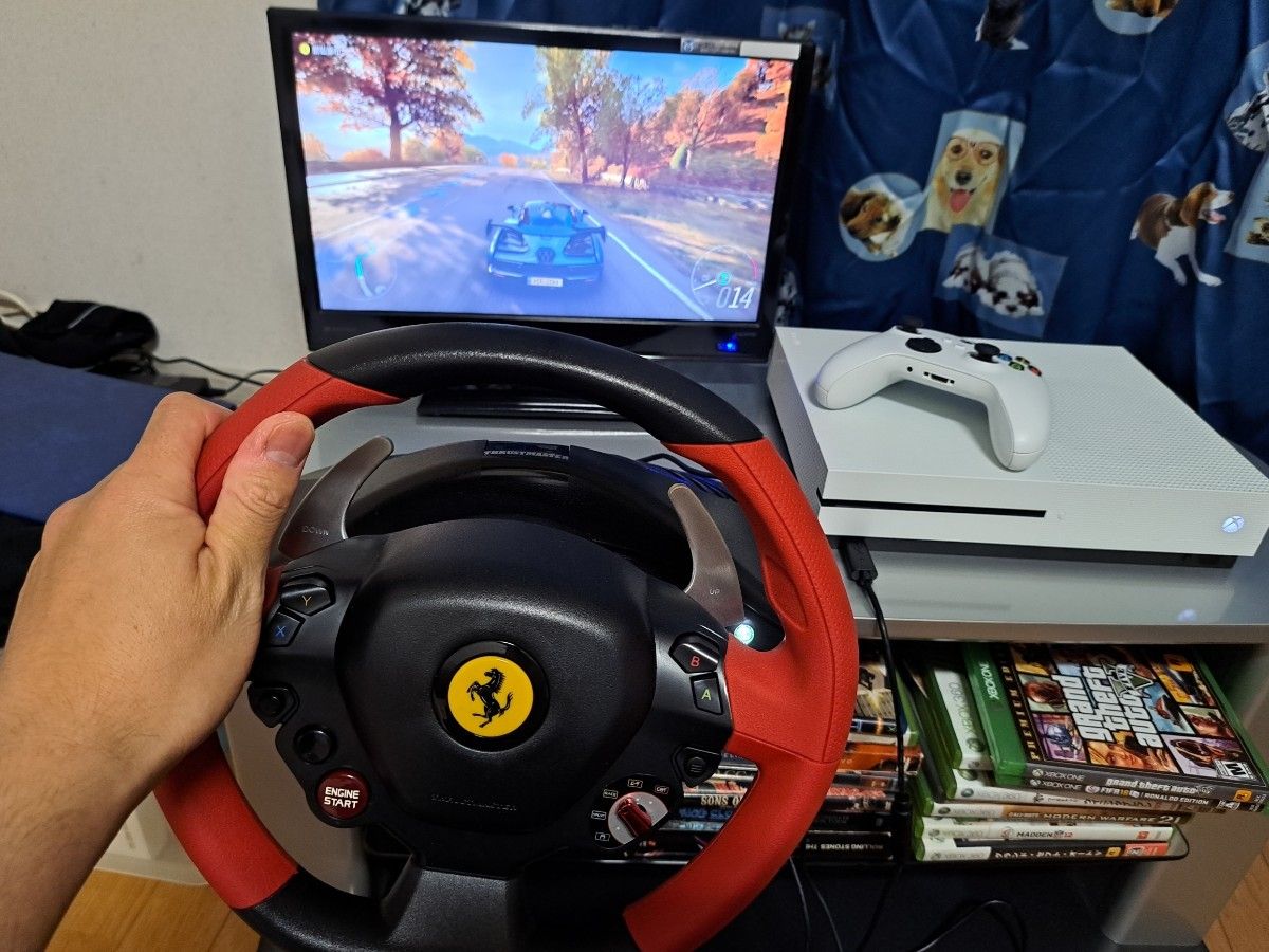 スラストマスター Thrustmaster Ferrari 458  Xbox One ハンドル コントローラー ゲーム