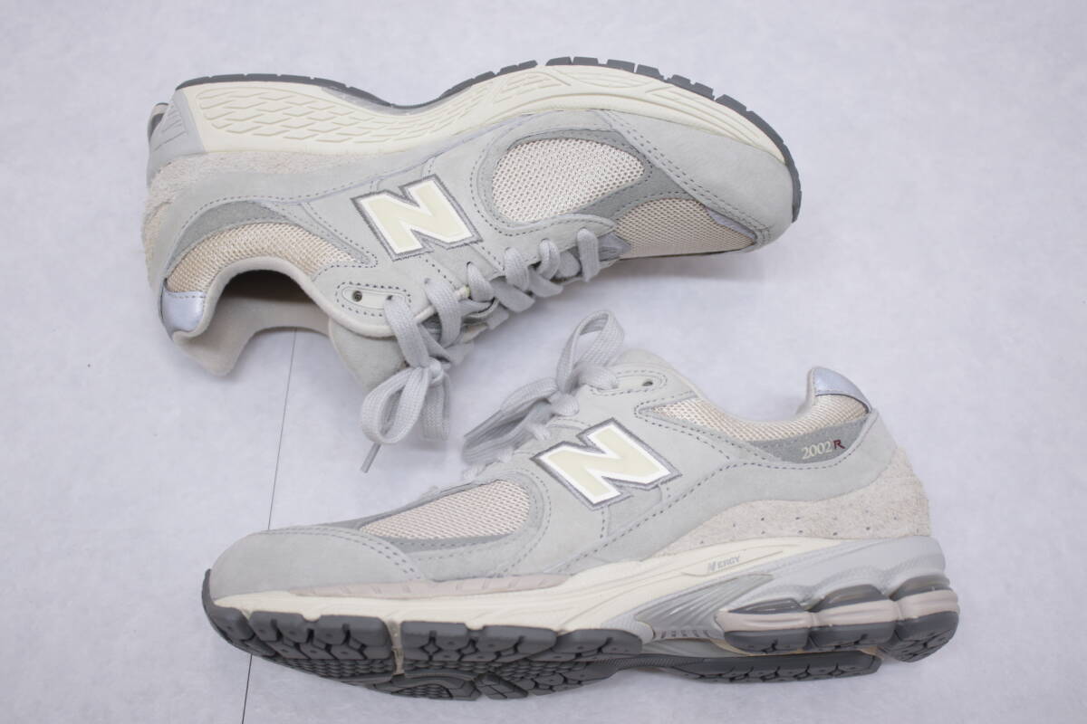 256【1円～】New Balance ニューバランス 2002R Lunar New Year Gray ルナ ニューイヤー グレー 25.0cm スニーカー_画像2