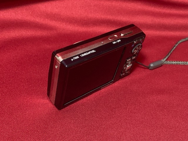 ※23345 OLYMPUS デジカメ μ-7000 コンパクトデジタルカメラ オリンパス ミュー 個人保管品の画像4