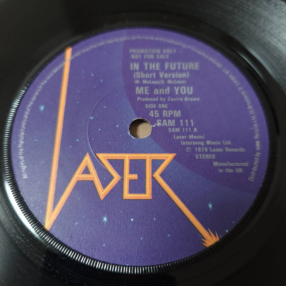 Me And You - In The Future // Laser 7inch / Lovers / AA1207 _画像2