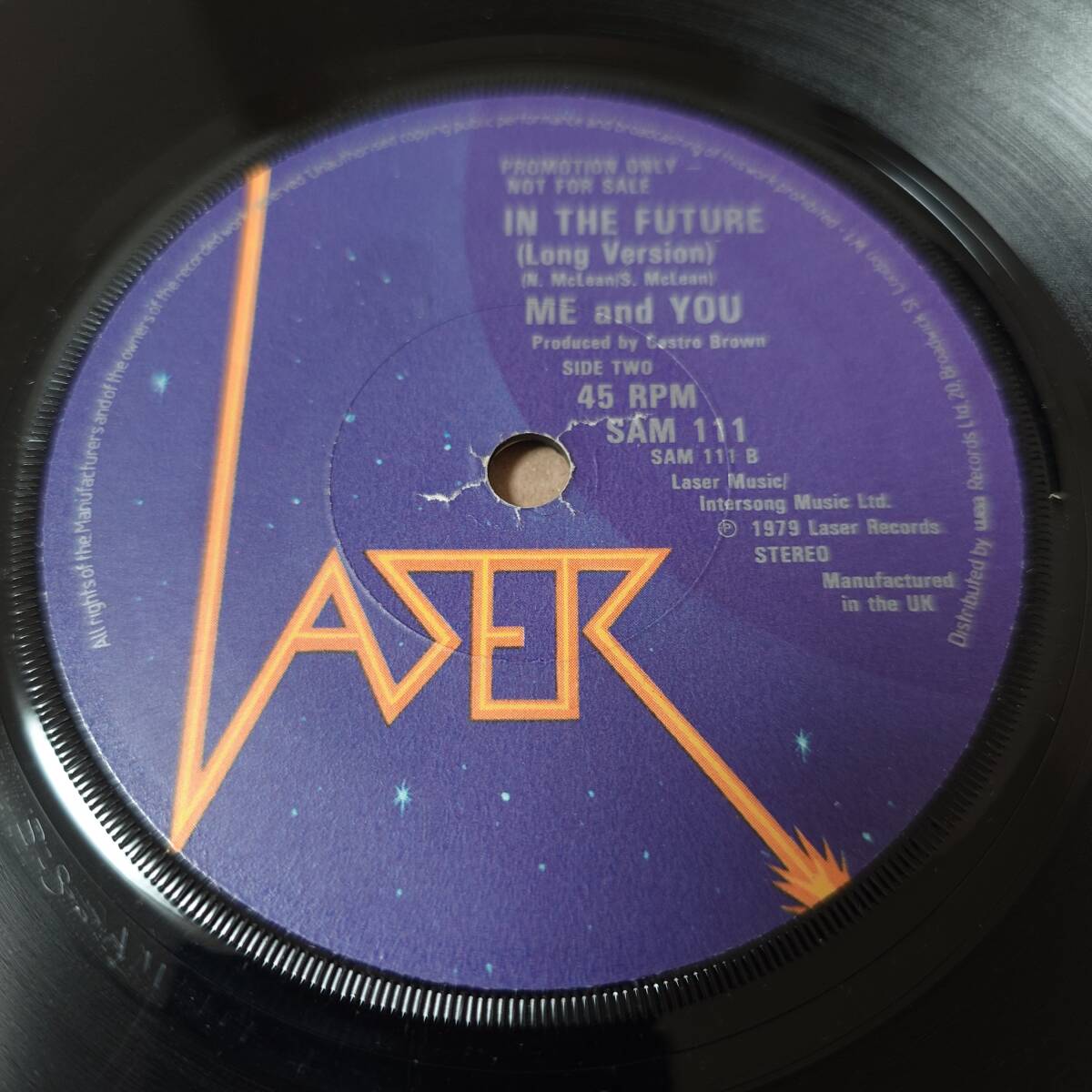Me And You - In The Future // Laser 7inch / Lovers / AA1207 _画像1