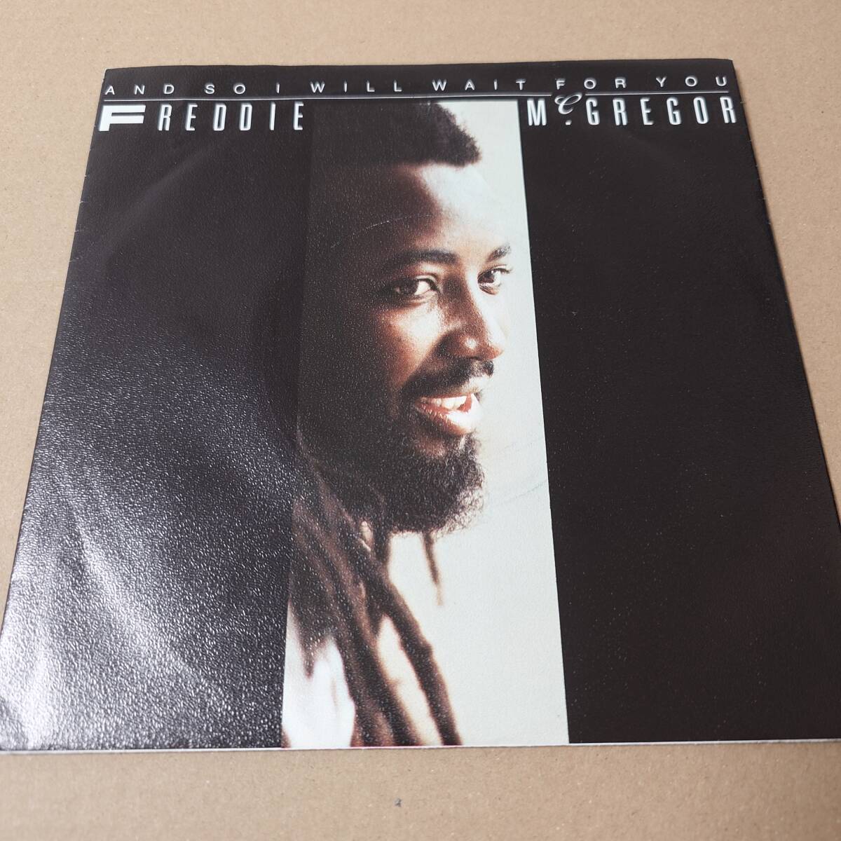 Freddie McGregor - And So I Will Wait For You / Lost Till You Find Love // Polydor 7inch / Lovers / AA0660 の画像1