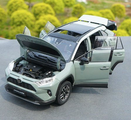 トヨタ新型RAV4 ミニチュアモデルダイキャスト1PCE 1/18スケール 2019 合金製 コレクション用 ギフト用 玩具 ミラノカーキ_画像2