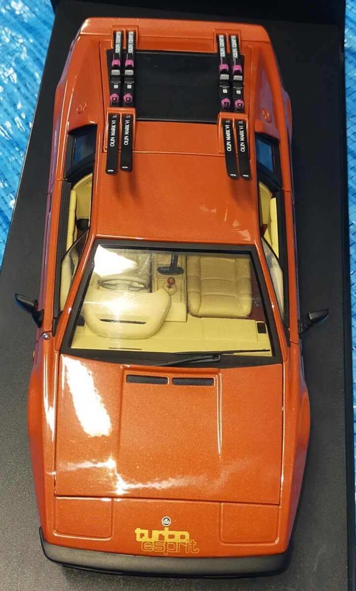 AUTOart オートアート 1/18 LOTUS ロータス ESPRIT エスプリ スキー 007 ユア・アイズ・オンリー ジェームズ・ボンド ミニカー 激レア 希少の画像4