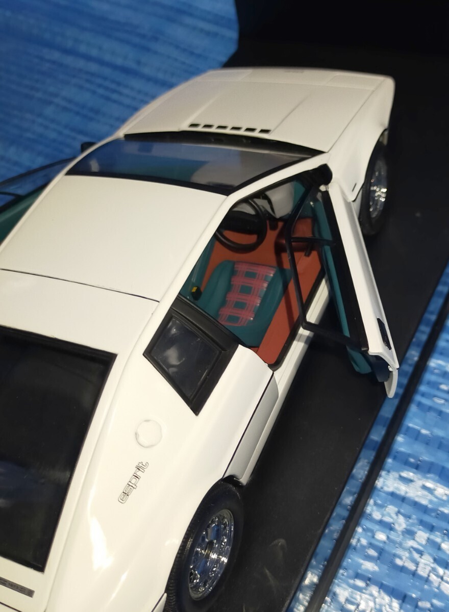 AUTOart オートアート 1/18 LOTUS ロータス ESPRIT エスプリ ホワイト 007 私を愛したスパイ ジェームズ・ボンド ミニカー 激レア 希少 ☆の画像7