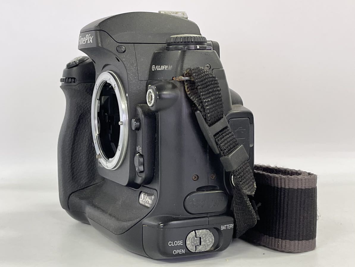 [4T3]1 jpy start FUJIFILM FinePix S3 Pro Nikon F-MOUNT Fuji film fine piks Nikon F mount digital single‐lens reflex camera 
