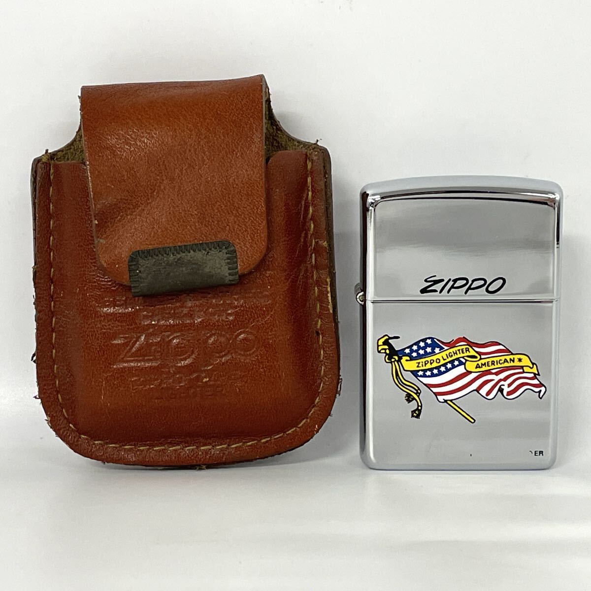 【Z42】 1円スタート ZIPPO / B XIII ZIPPO LIGHTER AMERICAN ジッポー アメリカ 国旗 オイルライター 喫煙具 火花確認済み ケース付き_画像1