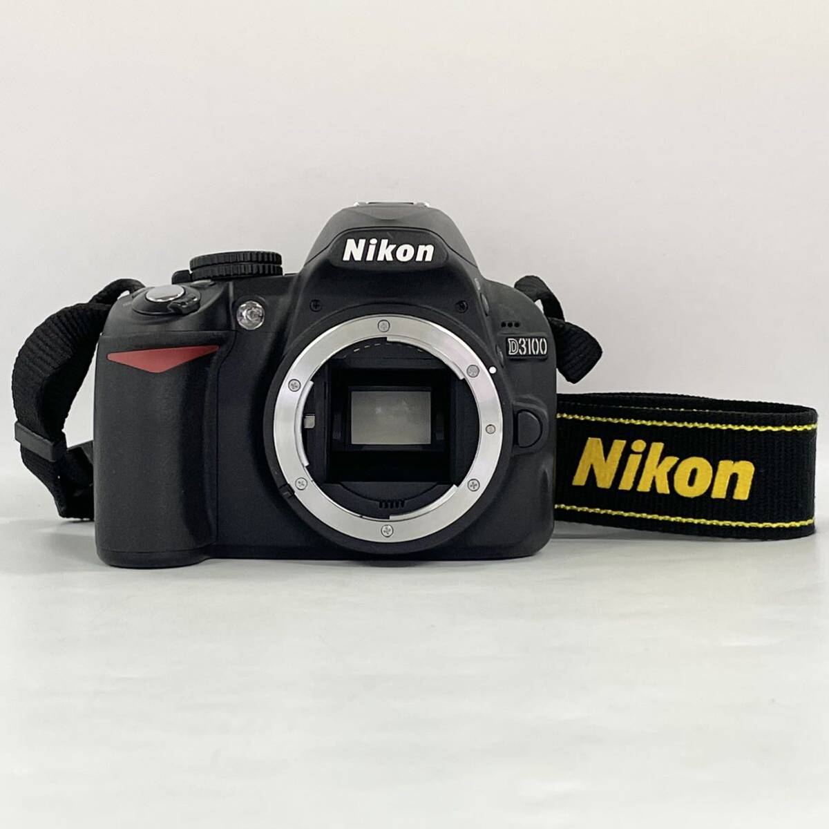 【4T20】1円スタート Nikon D3100 ニコン デジタル 一眼レフカメラ ブラックボディ _画像1