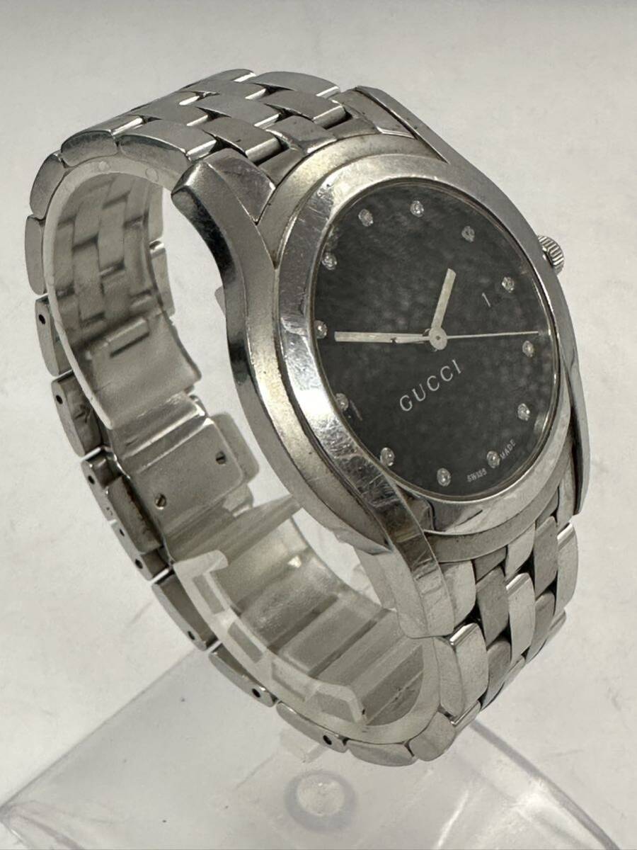 【4T29】1円スタート GUCCI / 5500 XL グッチ 黒色文字盤 クオーツ デイト メンズ 腕時計 の画像7