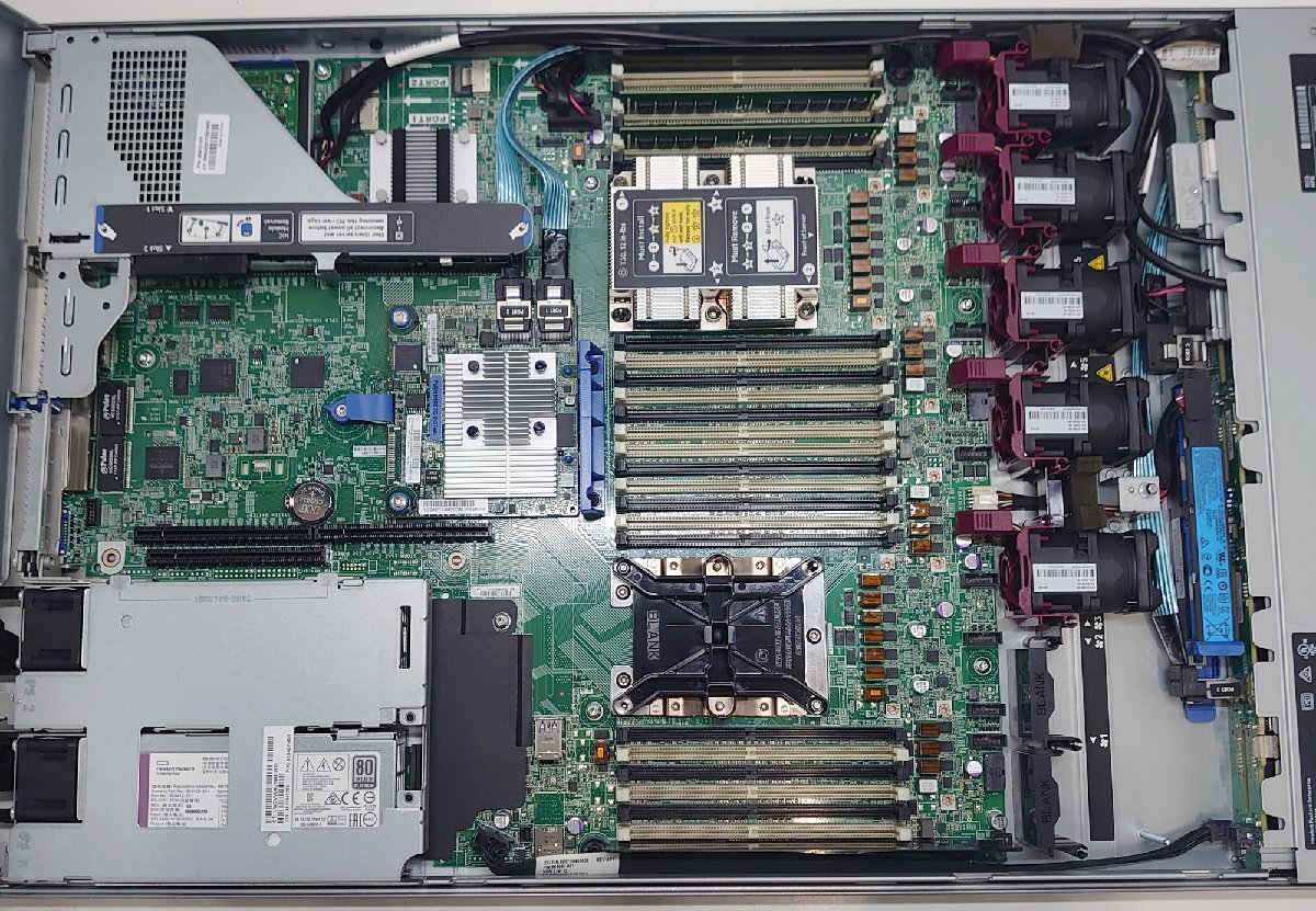 # junk #[HPE] server / ProLiant DL360 Gen10 / memory 32GB / OS less / HDD less / CPU:Xeon Silver 4108