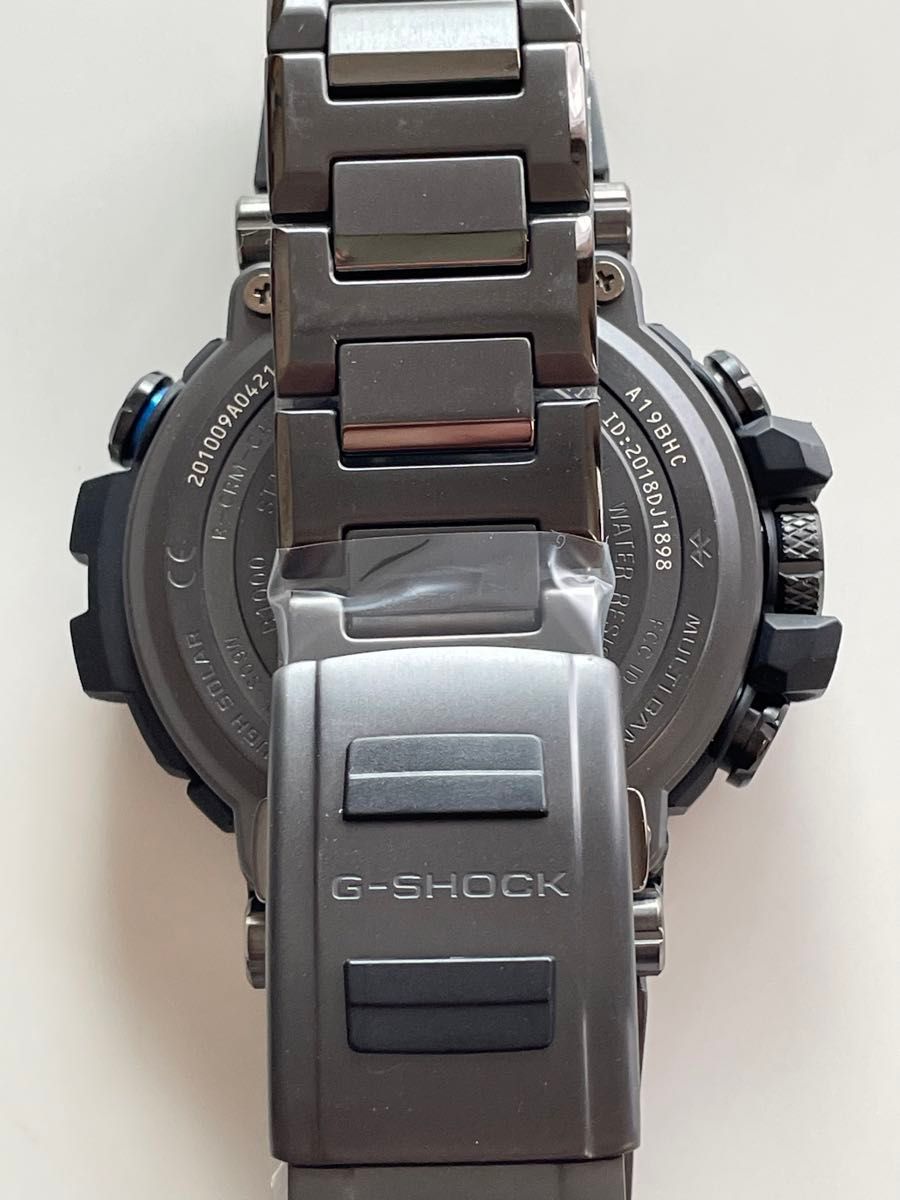 新品未使用　上位機種　MTG-B1000-BD-1AJF  CASIO G-SHOCK 腕時計
