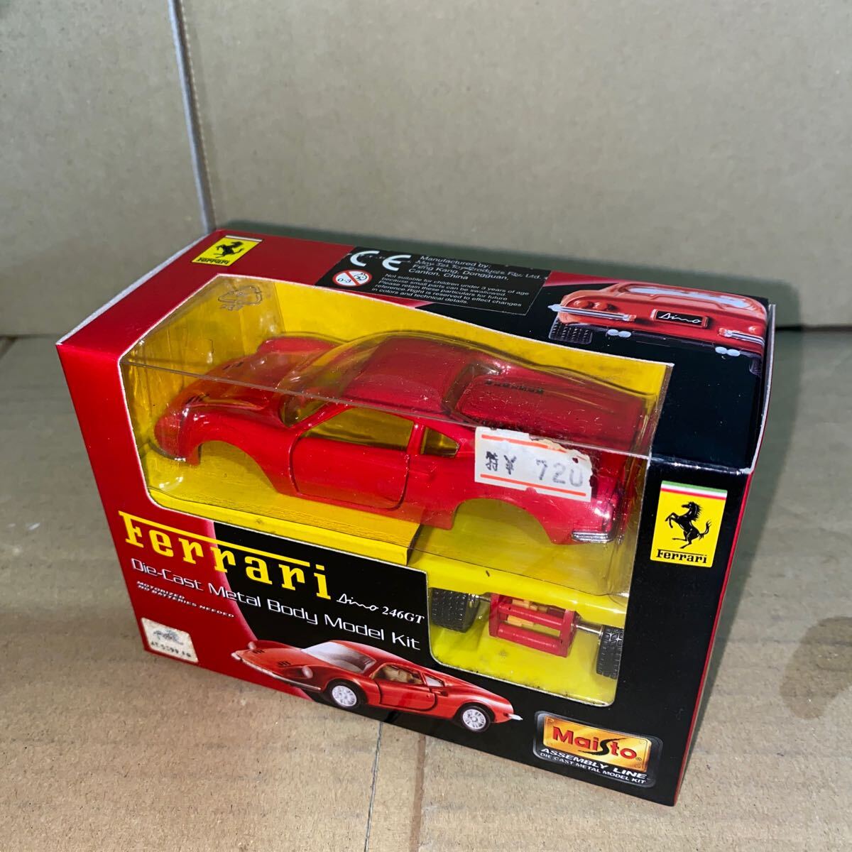 未開封 ダイキャスト メタルボディキットフェラーリ ディノ 246 GT 赤の画像2