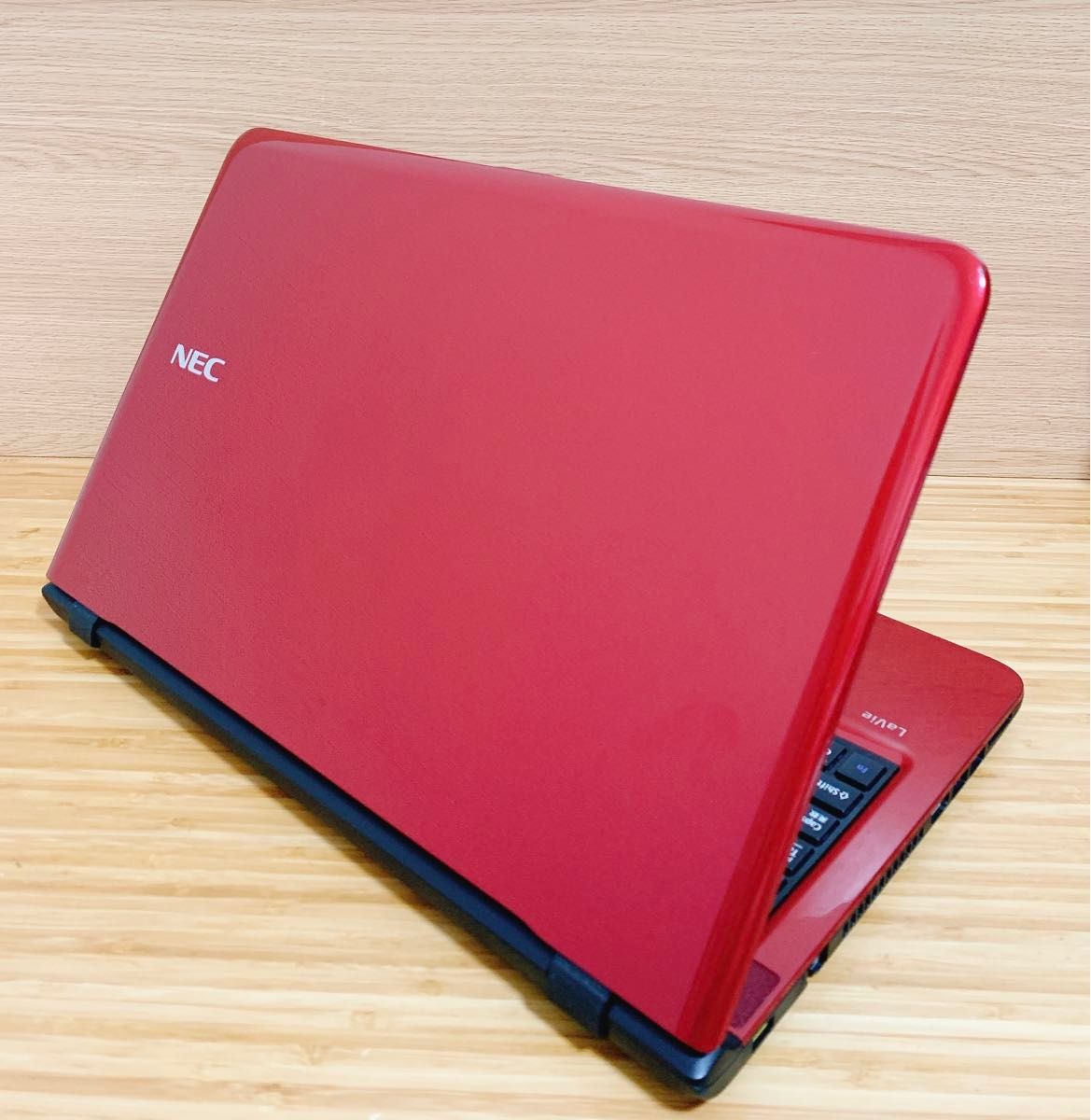 カメラ付PC ノートパソコン　薄型　人気のNEC すぐ使える　Bluetooth