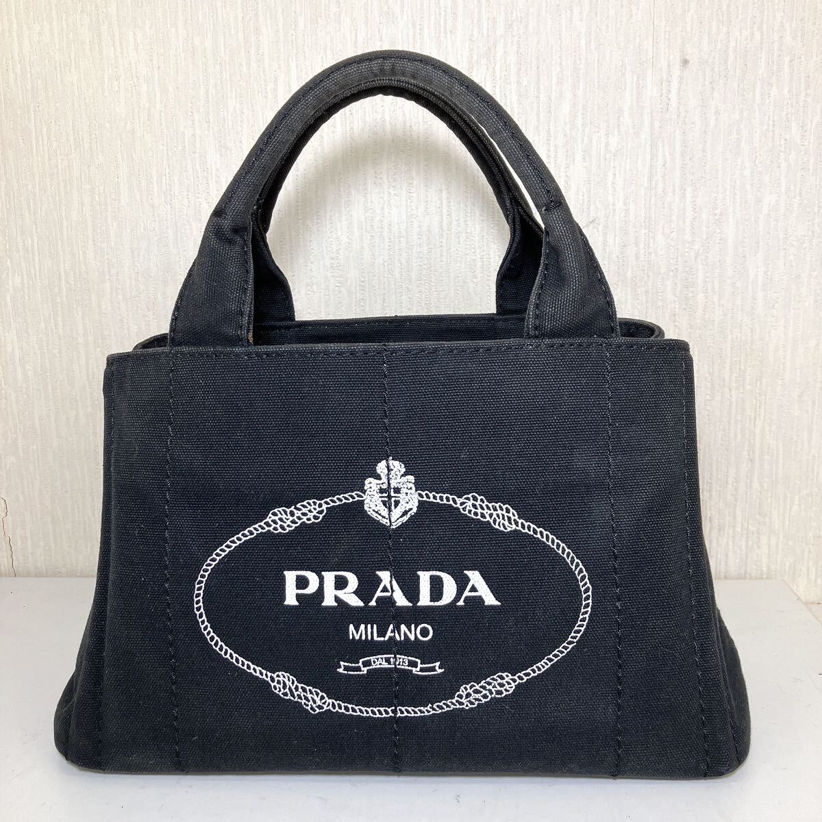 PRADA プラダ CANAPA カナパ キャンバス ハンドバッグ きれい 極美品 黒 BLACK 高級 ブランド 有名 おすすめ 大人気 ヴィンテージ レア_画像1