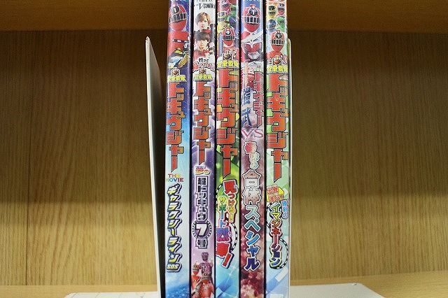 DVD HERO CLUB 列車戦隊トッキュウジャー 全2巻 + ギャラクシーラインSOS 他 計5本set ※ケース無し発送 レンタル落ち ZAA229_画像2