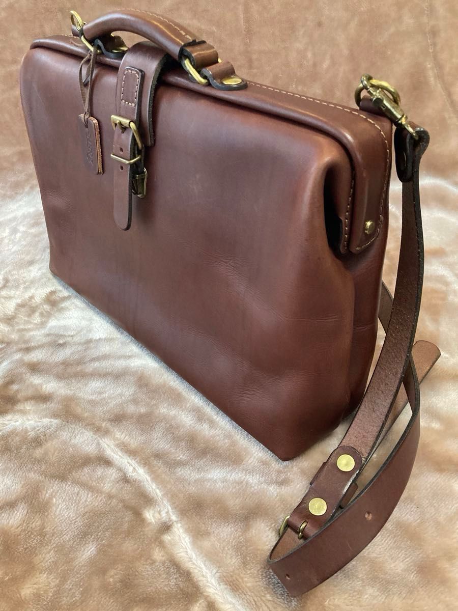 HERZ ヘルツ ショルダーバッグ ダレスバッグ ハンドバッグ HERZ ヘルツ ショルダーバッグ ダレスバッグ ハンドバッグ