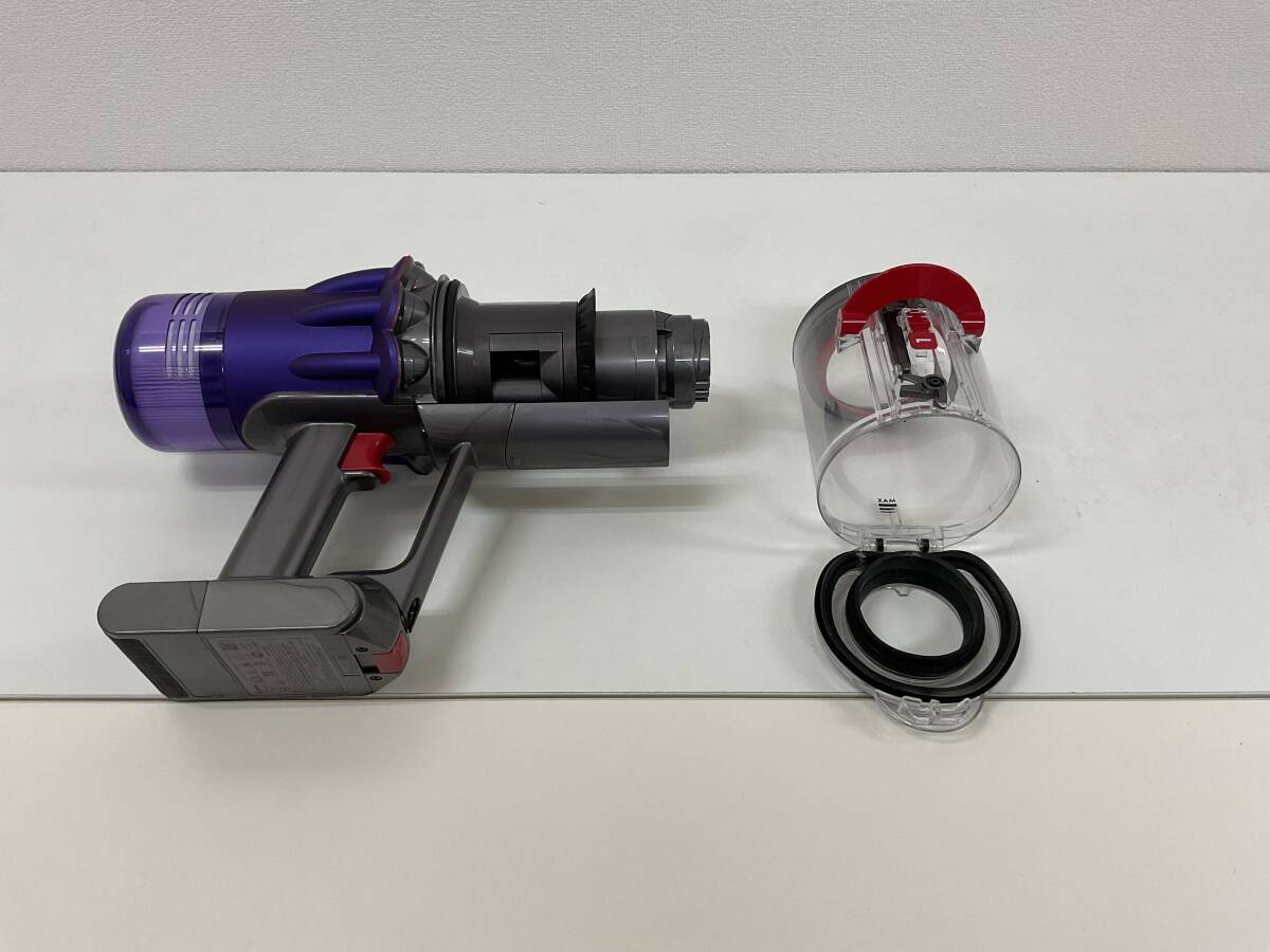 【B045】中古品 dyson ダイソン コードレスクリーナー SV18 動作品の画像4