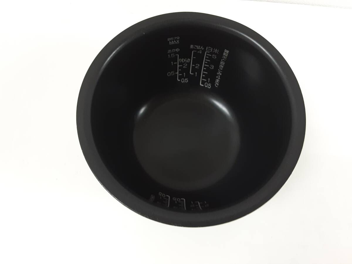 【A118】中古品 ZOJIRUSHI 象印 圧力IH炊飯炊飯ジャー 豪炎かまど釜 NW-JW10型 ブラック 1.0L 2021年製 動作確認済の画像10