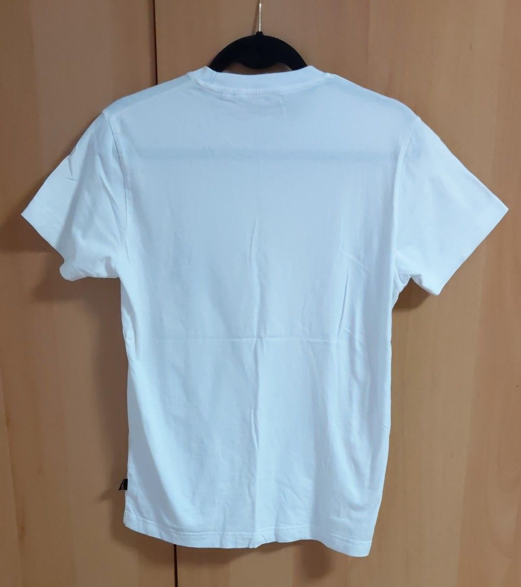 ユニクロ　UNIQLO　UT ワンピース　ブルック 半袖Tシャツ　 Tシャツ 半袖 ホワイト 白　Ｓサイズ