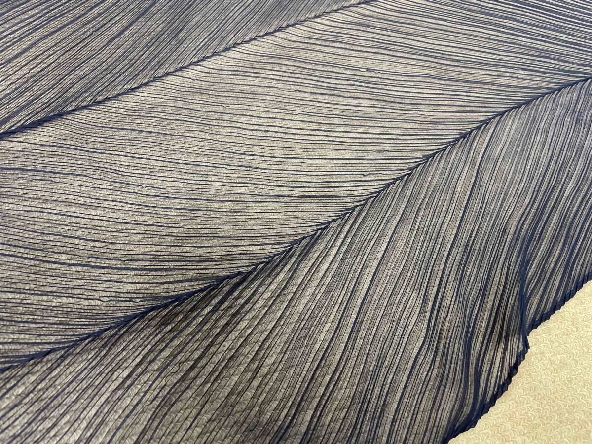 [PLEATS PLEASE/ pleat pulley z]Pleats Shawl Stole NAVY MADE IN JAPAN pleat shawl stole ISSEY MIYAKE Issey Miyake 