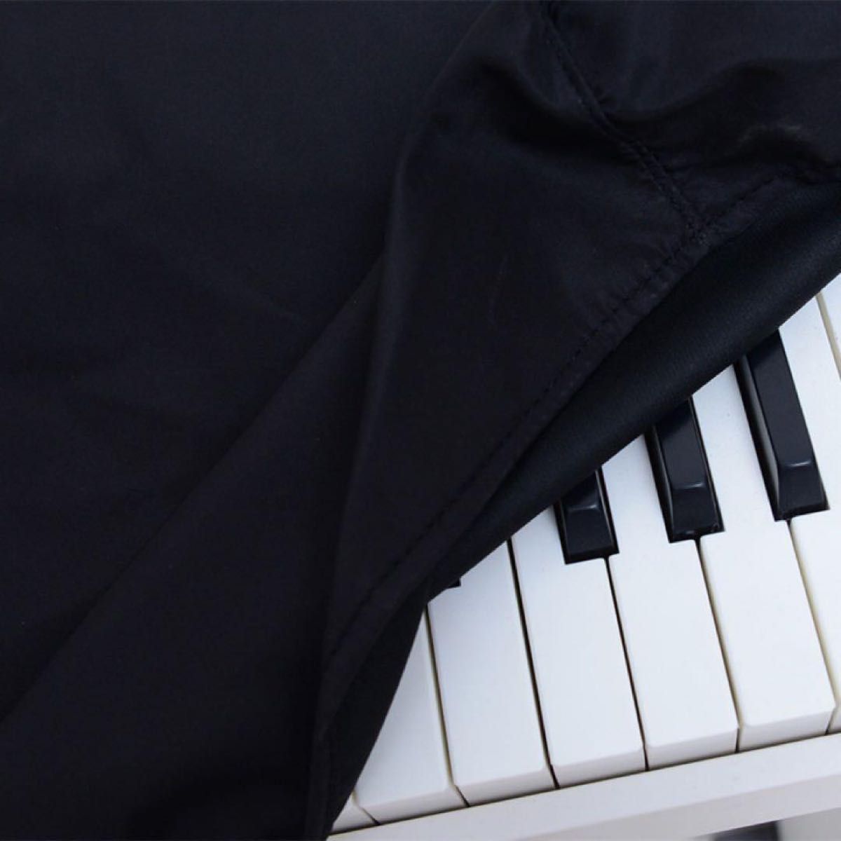 電子ピアノ　カバー　キーボード　シンプル　防水　撥水　コンパクト　88鍵　黒