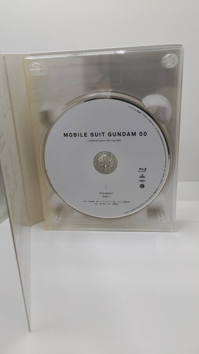 【中古品】ガンダムOO ブルーレイ 1st & 2nd season Blu-ray BOX (特典なし)の画像4