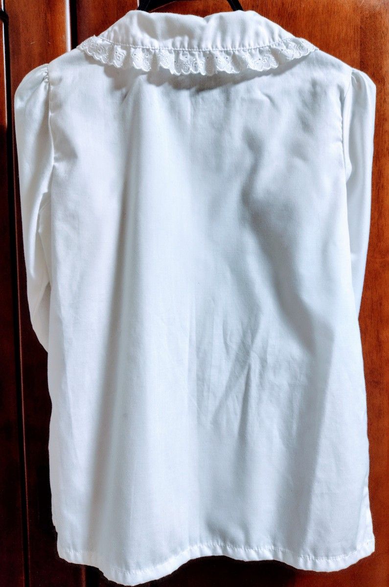 白シャツ　130　女の子　フリル　長袖　西松屋　入学式　冠婚葬祭　フォーマル