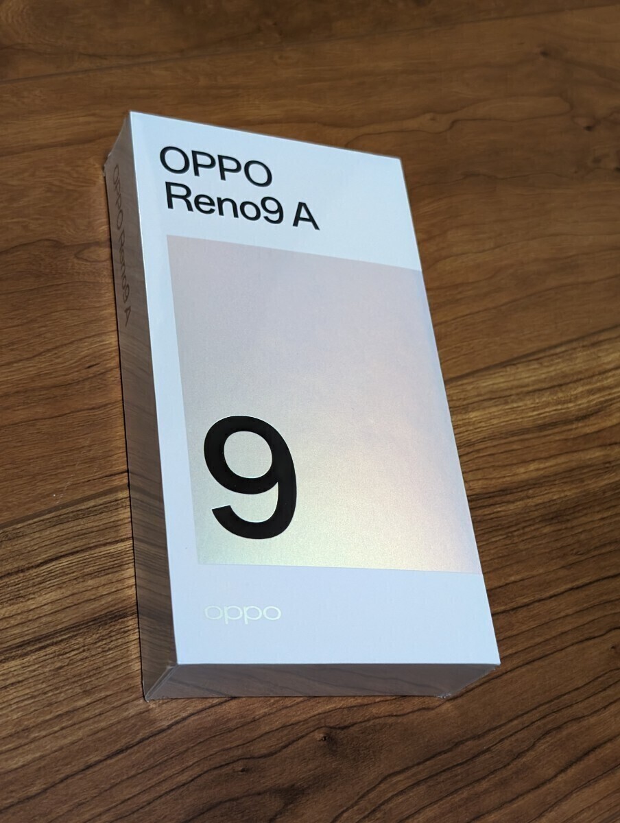 【新品・未開封】Reno9 A 6.4インチ メモリー8GB ストレージ128GB ムーンホワイト ワイモバイルの画像1