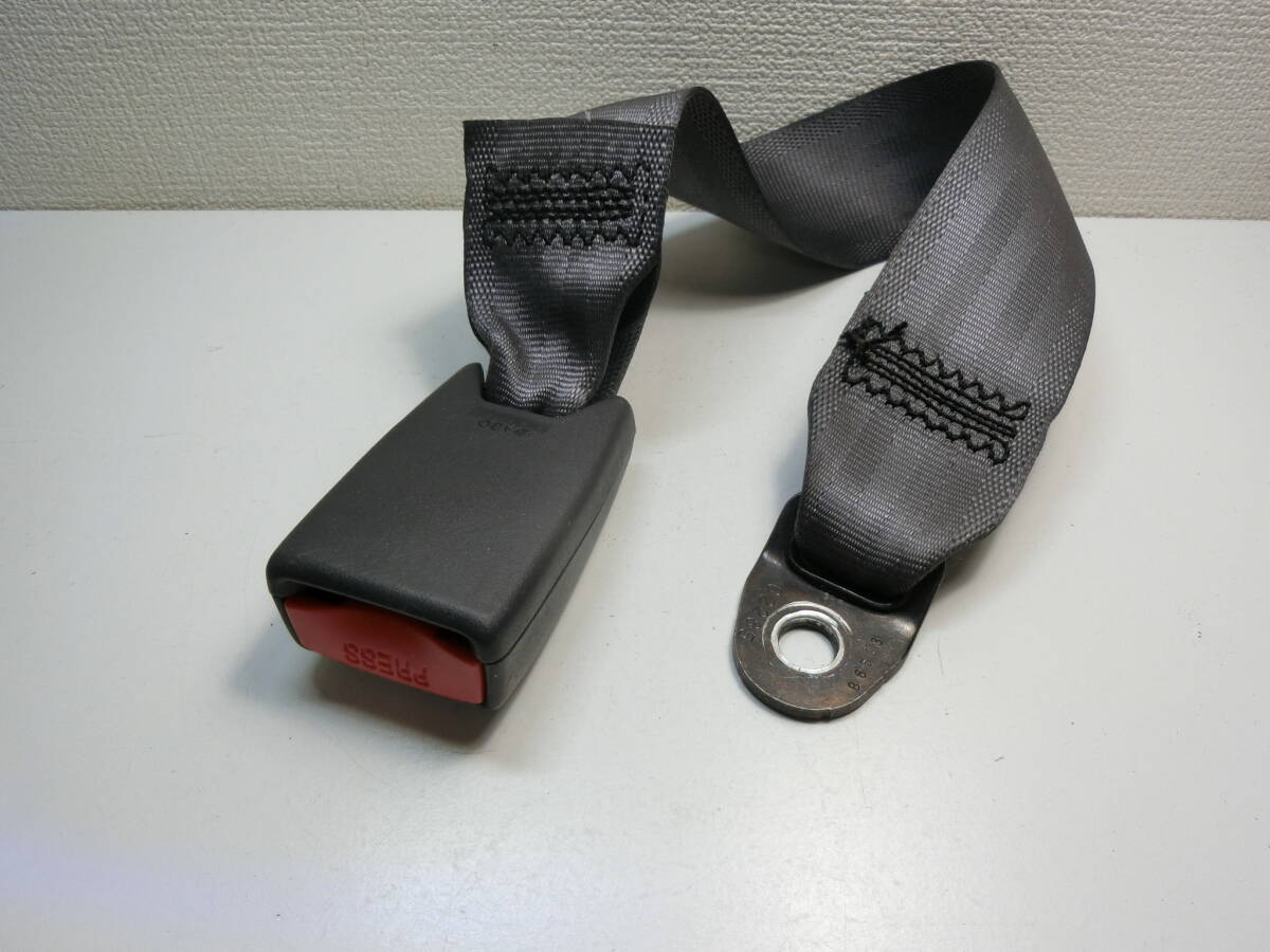 [a3318] free shipping Sambar van TV1 seat belt catch buckle rear 