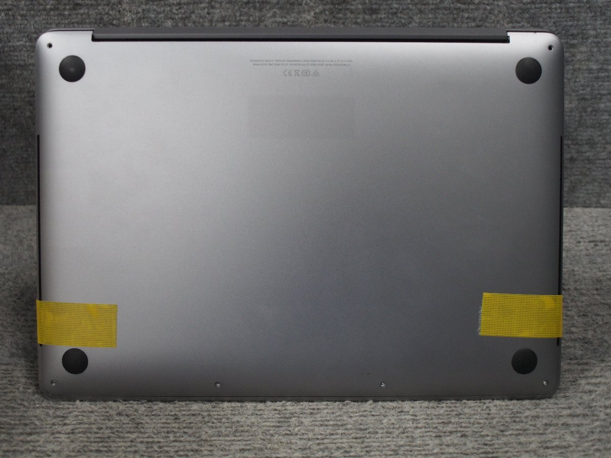 Apple MacBook Pro A2251 スペースグレイ 起動不可 裏ネジ付き 基盤穿孔処理 ジャンク NJ5108の画像4