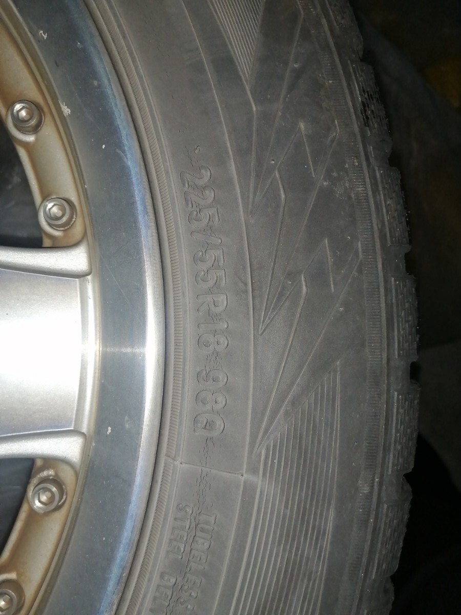 18インチ 8J+45 5穴 PCD114.3 TOYO Winter TRANPATH TX 225/55R18 98Q スタッドレス デリカ アウトランダー エクリプスクロスアルファードの画像4