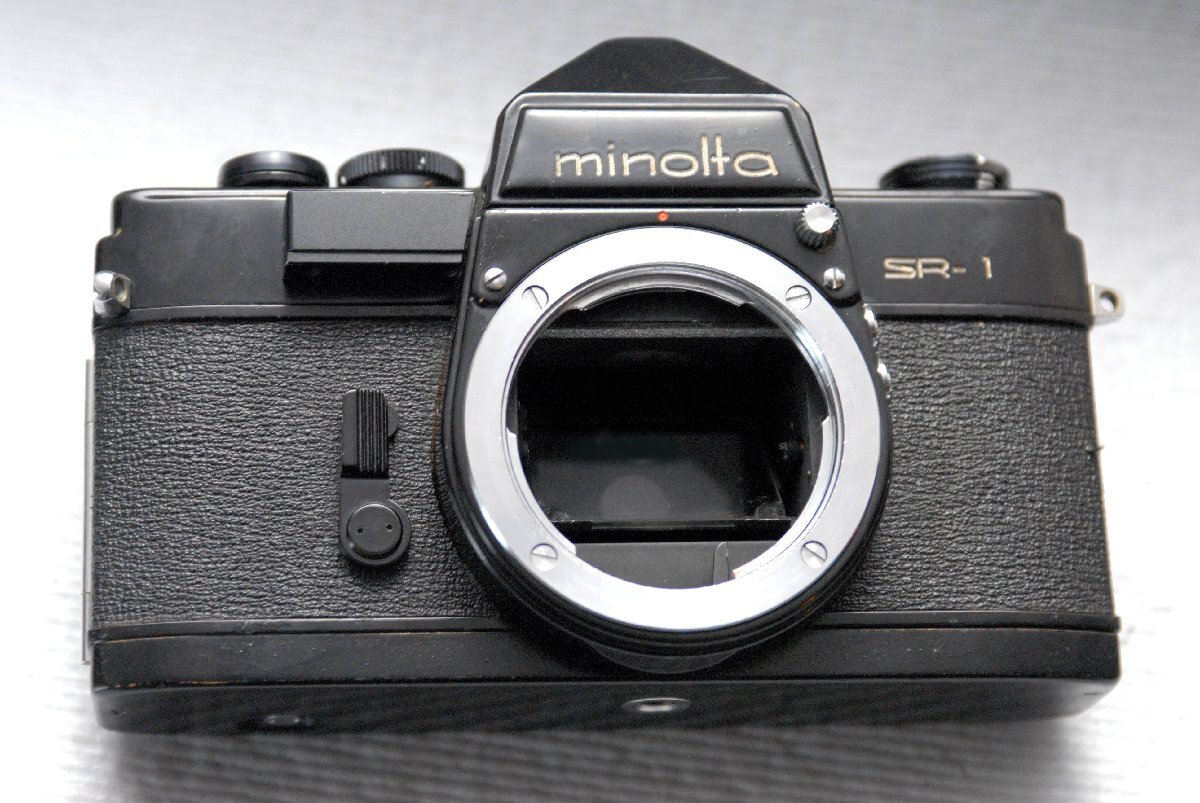 （超レア）MINOLTA ミノルタ 昔の高級一眼レフカメラ SR-1（黒）ボディ 超希少・作動品（腐食なし）の画像2