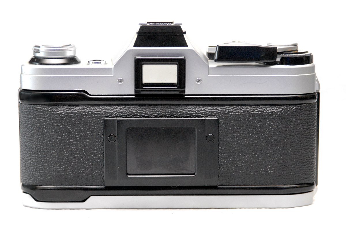 （綺麗）Canon キャノン 昔の高級一眼レフカメラ AE-1（銀）ボディ 希少な作動品 （鳴き無し）（腐食無し）の画像3